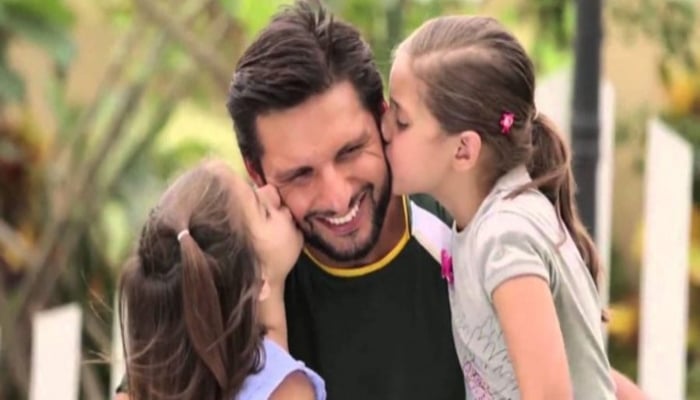 Shahid Afridi is proud of his daughter for achieving her dreams via education 
