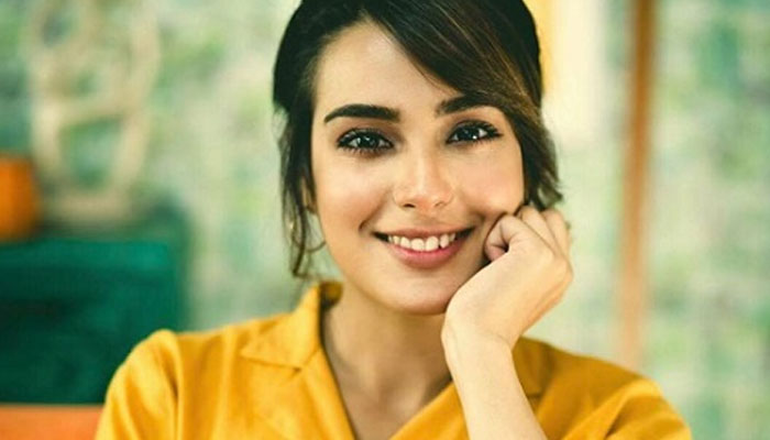 Iqra Aziz praises the ‘Sanjay Leela Bhansali’ of Pakistan after 'Khuda Aur Muhabbat 3' wrap