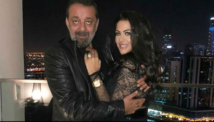 Sanjay Dutt's daughter Trishala Dutt talks about anxeity in a relationship