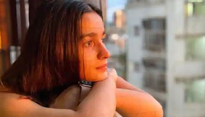 Alia Bhatt talks about the power of 'silence' in new photo