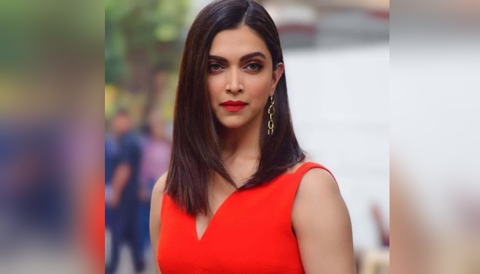 Deepika Padukone gives shut up call to troll with a classy reply for sending her abusive DMs