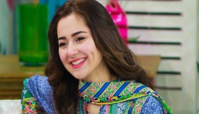 Hania Aamir turns 24, celebrates birthday in a star-studded bash