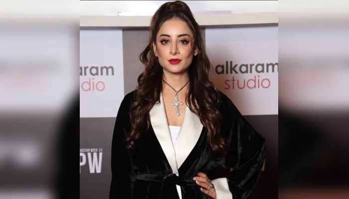 Sarwat Gilani faces criticism for wearing a cross necklace in latest pictures