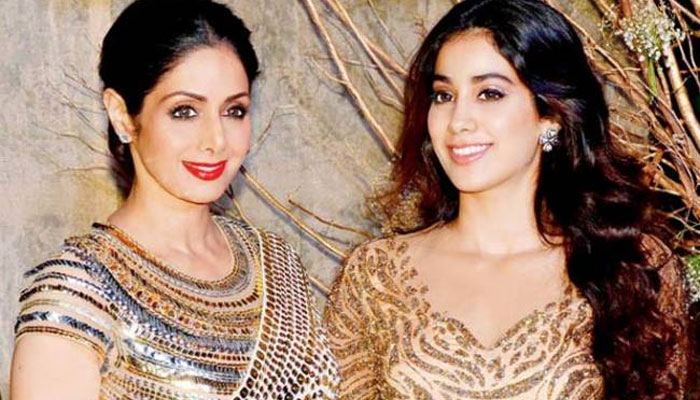 Janhvi Kapoor touches on the most valuable lesson she learnt from late mother Sridevi