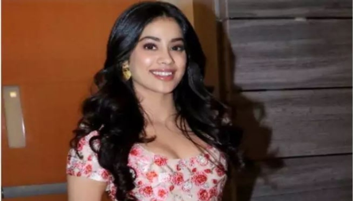 Janhvi Kapoor receives surprise birthday wish from ‘Roohi’ co-stars Rajkummar Rao, Varun Sharma