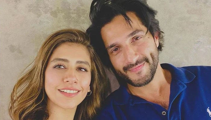Netizens ship Syra Yousuf and Bilal Ashraf after she calls him