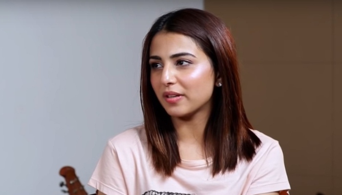 Ushna Shah reminds Pakistanis to appreciate women of color