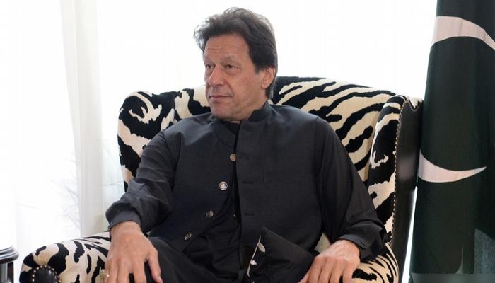 Celebrities, politicians wishes PM Imran Khan speedy recovery