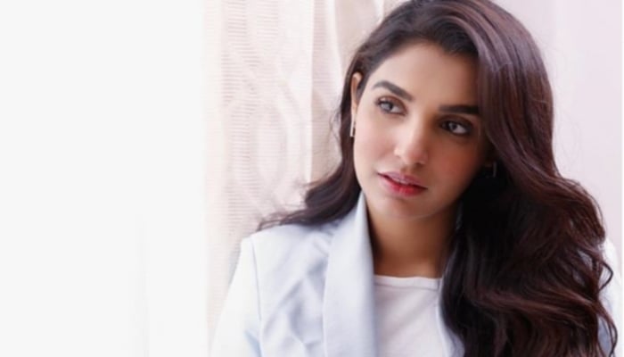 Amna Ilyas tests positive for COVID-19