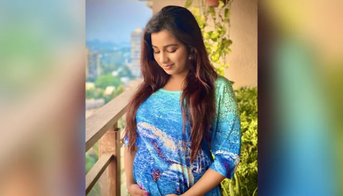 Shreya Ghoshal welcomes baby boy, says ‘It’s an emotion never felt before’