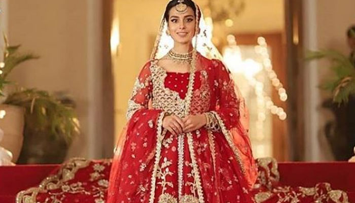Iqra Aziz ranks#1 on Twitter trends after new Khuda Aur Muhabbat 3 episode