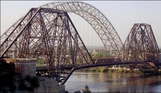 127 Years Of Sukkar Lens Down Bridge Completed