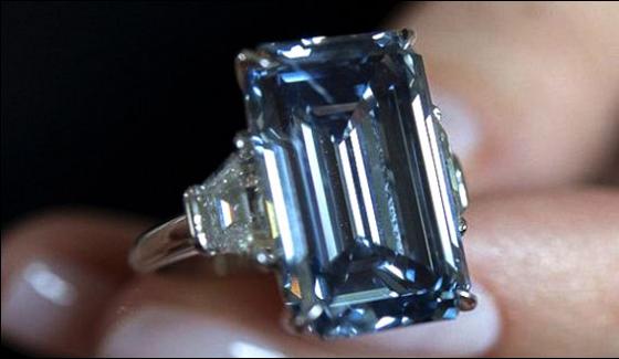 World Biggest Blue Diamond Auctioned In New York
