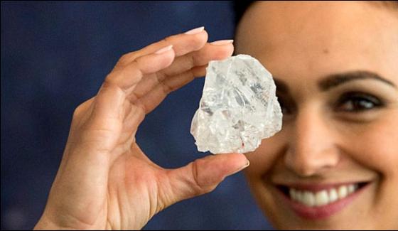 Largest Diamond Discovered Lesedi La Rona Goes On Display In London