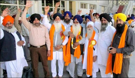 Lahore 157 Sikh Pilgrims Leave For Leave