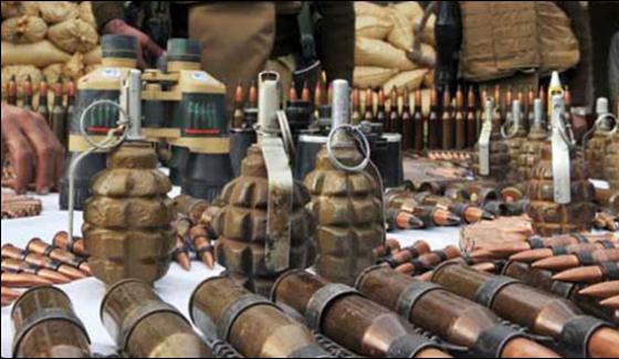 Peshawar Police Failed Arms Smuggling To Punjab 2 Suspects Arrest