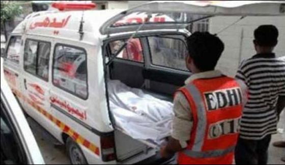 Okara Accident Mishap Between Car And Truck