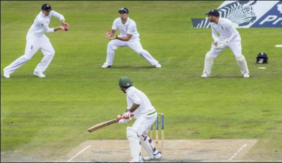 Pakistan Team All Out For 198 England Lead 391 Runs