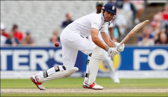 England Sets 565 Runs Target For Pakistan