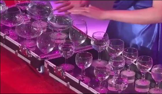 Chinese Expert Musician Performs Water Filled Glasses To Bring Music