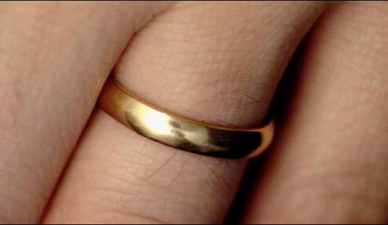 Lost Wedding Ring Found After 4 Decades