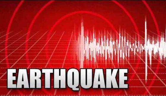 Earth Quake Jolts In Peshawar And Islamabad Areas