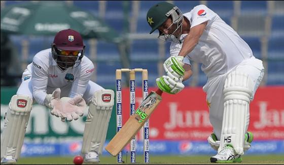 Second Test Younis Khan Makes 33th Century
