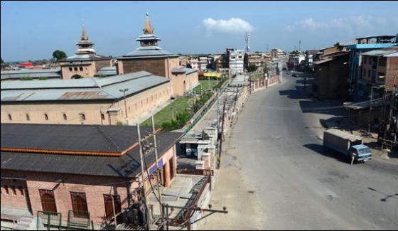 Kashmiris Not Allowed To Offer Jumah Prayer 300 People Arrested In 3 Days