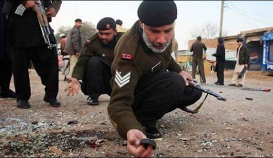 One Policeman Killed In Peshawar Roadside Blast