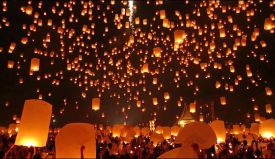 Thousand Of Lanterns Light Up The Night Sky In Austin