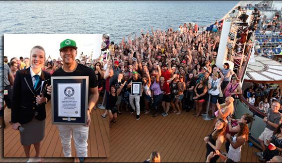 Donnie Wahlberg Breaks Guinness World Record For Most In Three Minutes