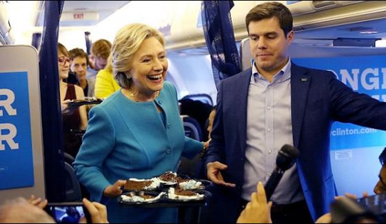 Heliary Clinton Celebrates Her Birthday In Plane