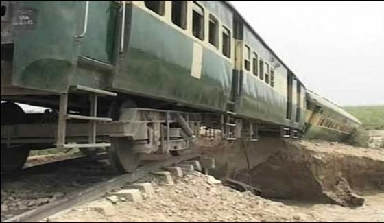 Hyderabad And Jehlum Train Accident Luckly All Safe