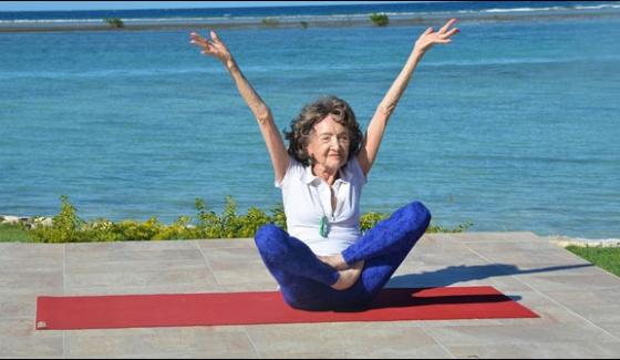 Ninety Eight Year Old Yoga Teacher Never Drink Water