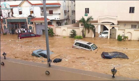 Torrential Rain And Flood In Saudi Arabia 15 People Died