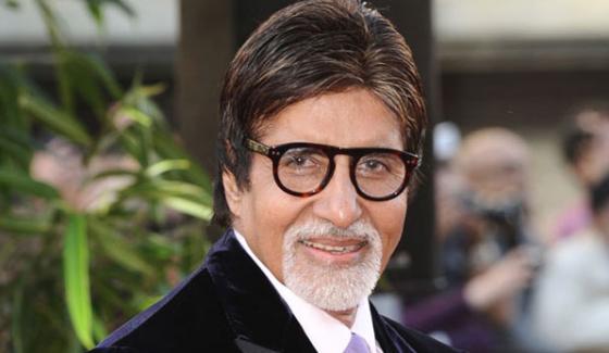 Amitabh Bachchan Joins Facebook