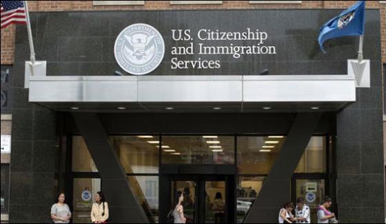 Us Stopped The Process Of Granting Citizenship To Immigrants