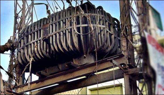 Gujranwala Thieves Ran Away With Electricity Transformer