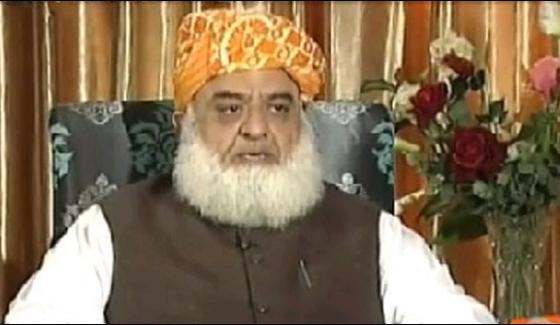 Medical Check Up Of Maulana Fazal Rehman