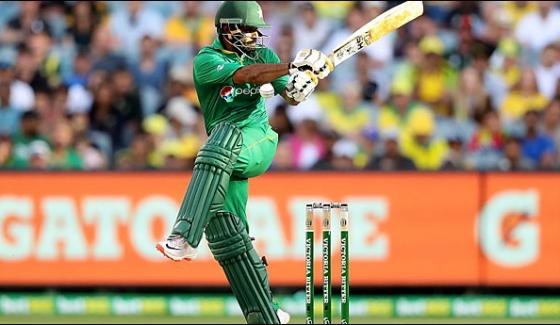 Pakistan Beat Australia By 6 Wickets