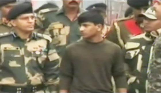 Indian Soldier Chandu Babulal Chohan Has Been Returned To His Home Country Via The Wagah Border