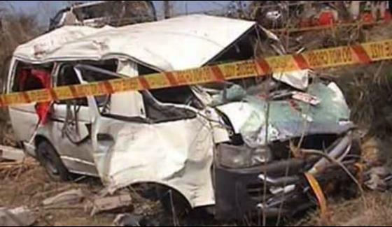 Students Among 6 Killed In School Bus Truck Collision In Layyah