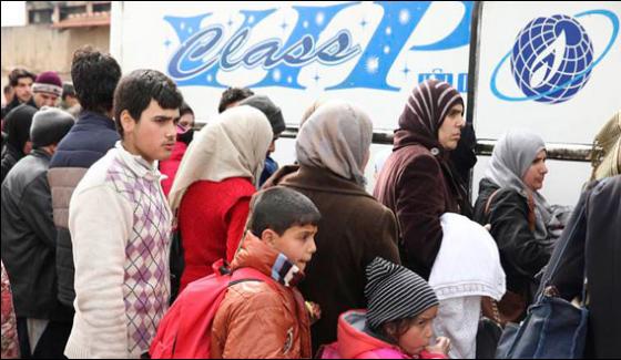 Syrian Government And Rebel Agreement Fighters And Civilians Evacuated From Homs