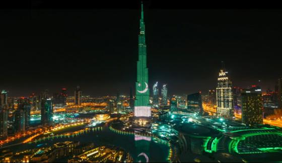 Burj Al Khalifa Painted With The Colour Of Pakistan Flag On Pakistan Day