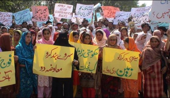 Gujranwala 2 Months Of Non Payment Of Salaries Health Workers Strike