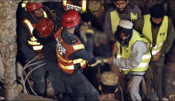 5 People Died As Roof Collapsed In Kamonki And Faisalabad