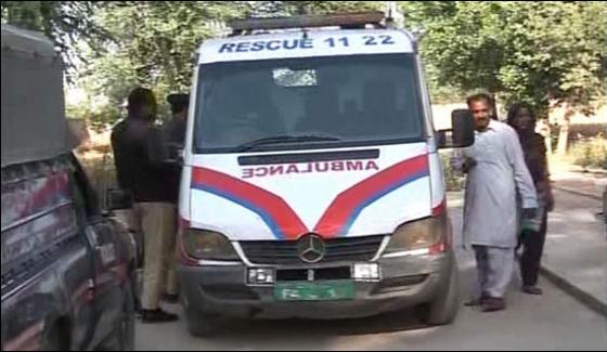 Man Dies In Faisalabad Mosque Roof Collapse 9 Injured