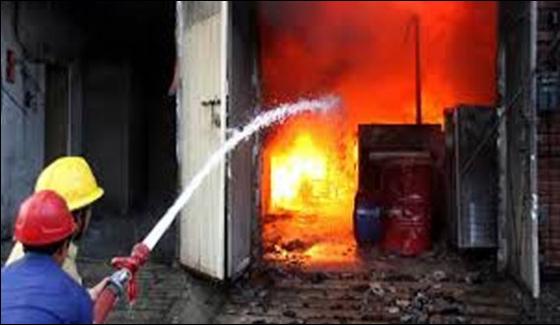 Multan Oil Factory Fire Extinguished