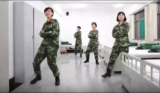 Women Soldiers Dance Spectacular Show In China