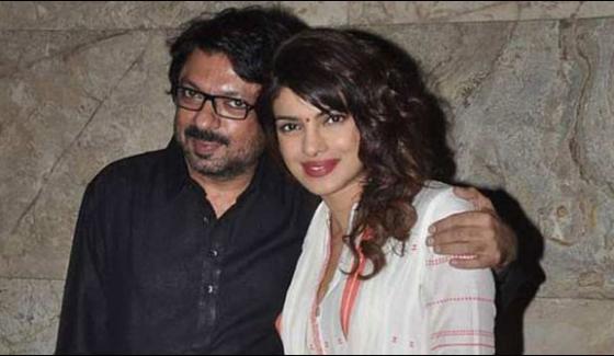 Sanjay Leela Bhansalis Decides To Makd Gustakhiyan With Priyanka Chopra